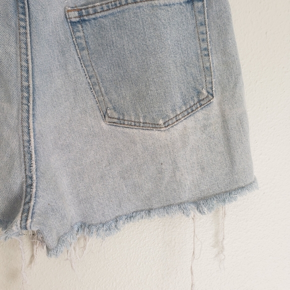 HLD Vintage 90s Trashed Denim Shorts - Picture 10 of 10